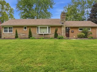 218 Bonnett St SW, North Canton, OH 44720