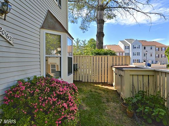 5th image of 20162 Locustdale Dr #337