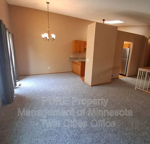 3299 Juliet Dr — Photo 4