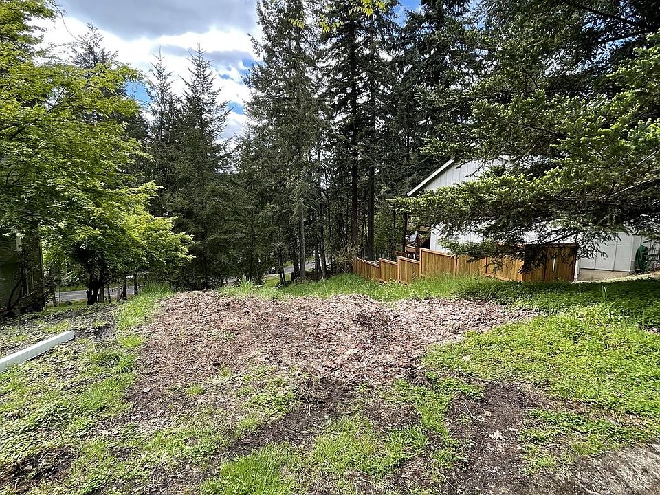 1st image of Woodhill Dr