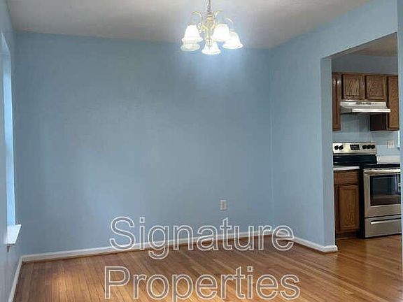 5th image of 4812 Nelms Ln NE