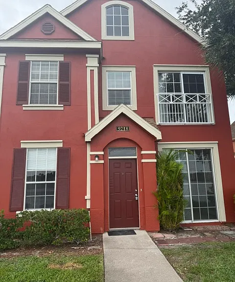 9218 Lake Chase Island Way #B12 — Photo 1