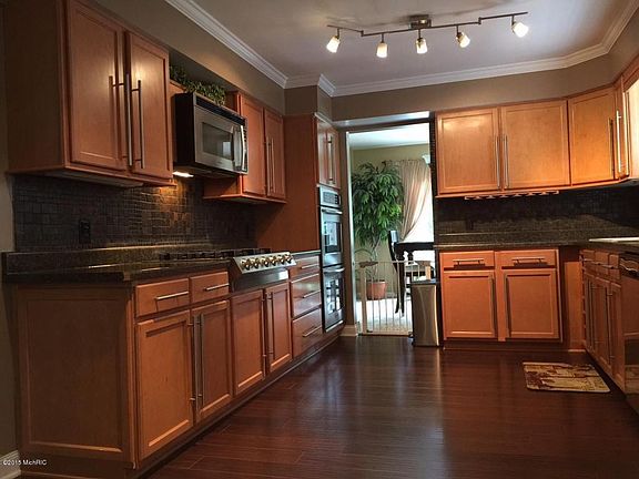 2nd image of 6333 Patagonia Dr SE