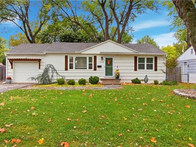 7918 W 88th St, Overland Park, KS, 66212