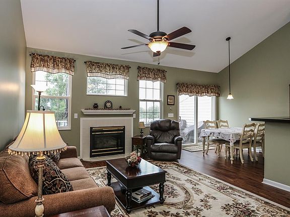 5th image of 6674 Pondfield Ln