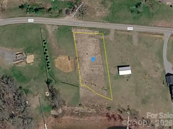 680 Old 64 Hwy E, Hayesville, NC 28904