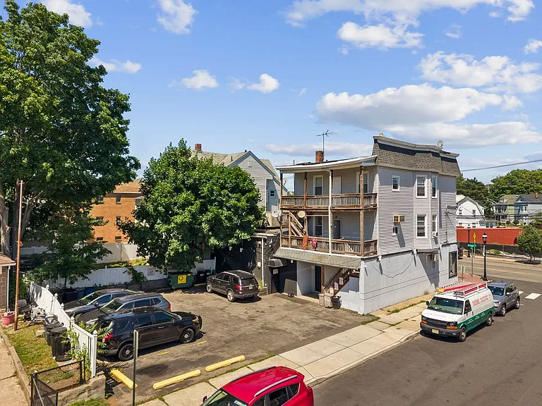 359 Belmont Ave — Photo 27