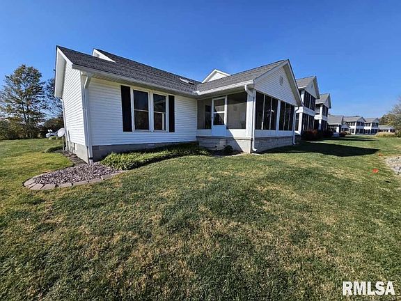 5th image of 1002 Mulligan Dr