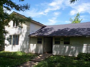 4616 Prospect St, Vassar, MI 48768