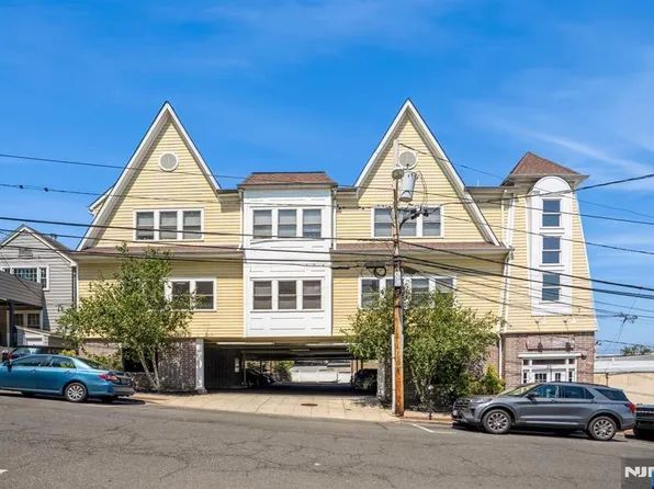 22 Sylvan St APT 3B, Rutherford, NJ 07070