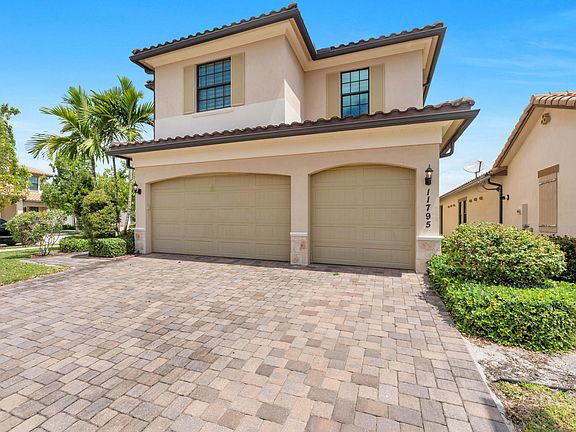3rd image of 11795 Waterway Circle