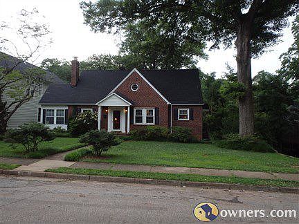 1st image of 5 Buist Ave