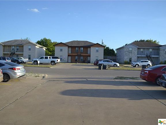 2nd image of 1107 Circle M Dr