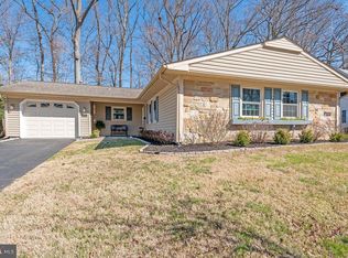 1727 Swinburne Ave, Crofton, MD 21114