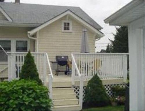 4th image of 77 Lowell Ave