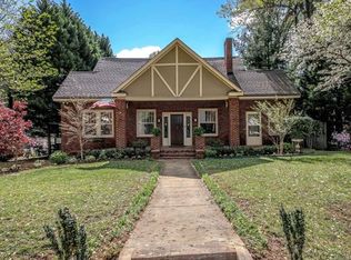 1715 Park Rd, Charlotte, NC 28203