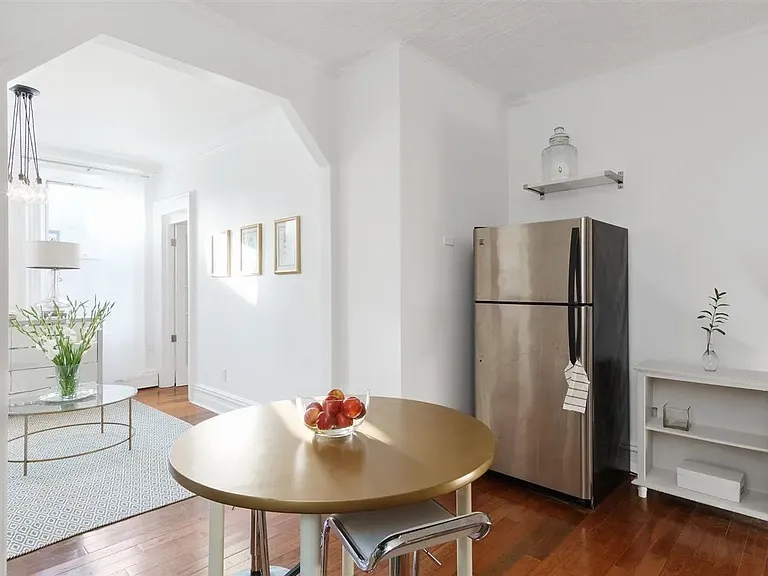712 Willow Ave #5C — Photo 7