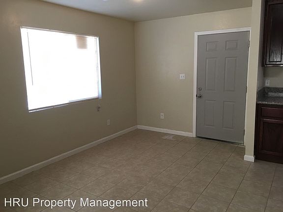 5th image of 27 Clyde St #1