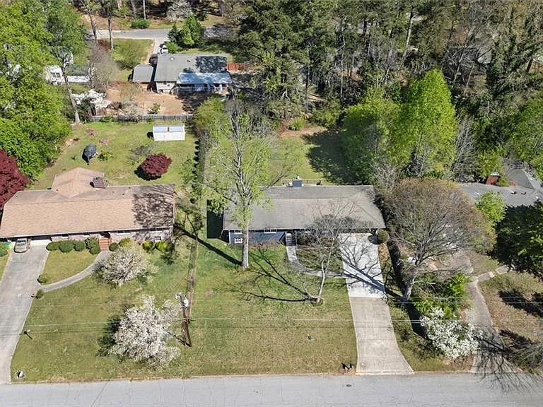 3941 Forest Dr — Photo 44