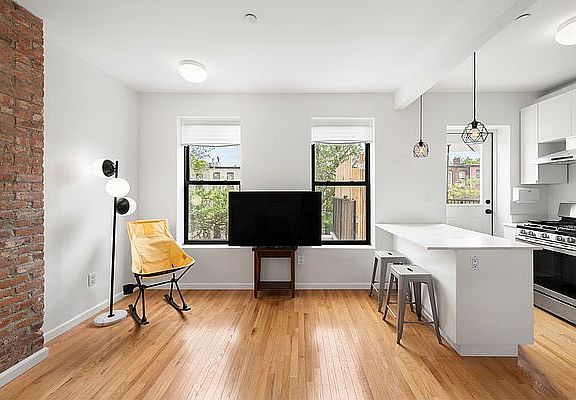3rd image of 774 Greene Ave Floor 2