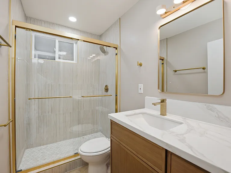 4021 Lamont St #2 — Photo 7