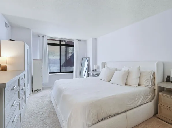 700 1st Street image 9 of 22