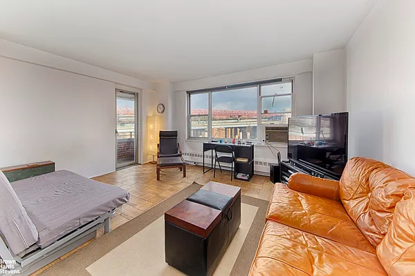 Rented by Brown Harris Stevens | media 1
