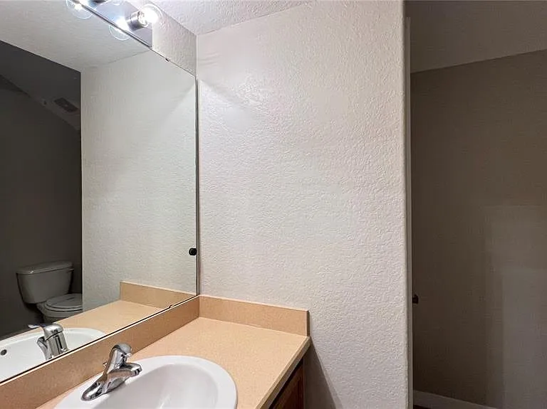 143 Vizcay Way — Photo 35