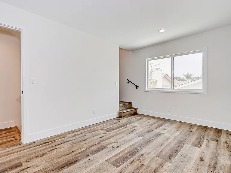 1919 Harriman Ln #3 — Photo 12