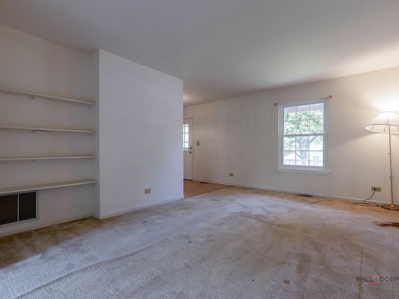 3rd image of 1687 Templeton Ct