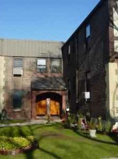 1st image of 1937 79th St