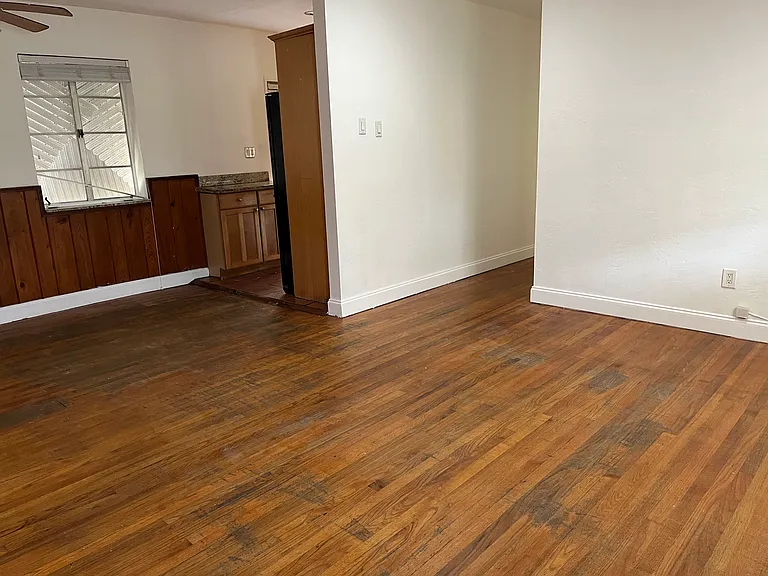 2701 SW 80th Ave — Photo 6