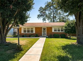3 Robin Ct, New Albany, IN 47150