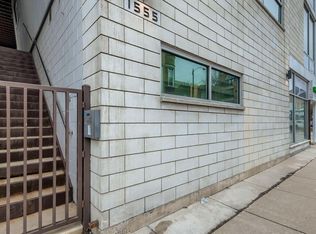 1555 W Pearson St APT A, Chicago, IL 60642