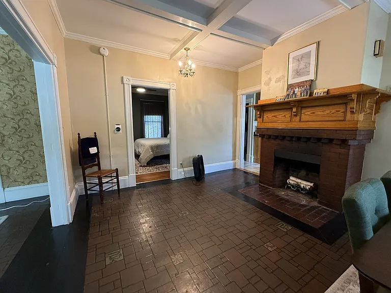 83 Messenger St #1 — Photo 7