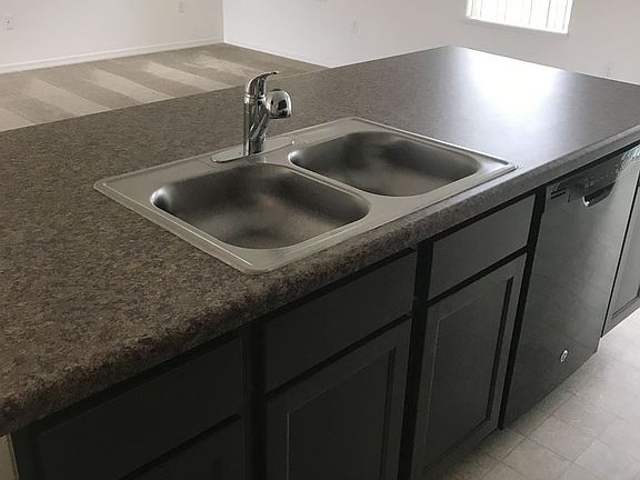 5th image of 837 Gila Way