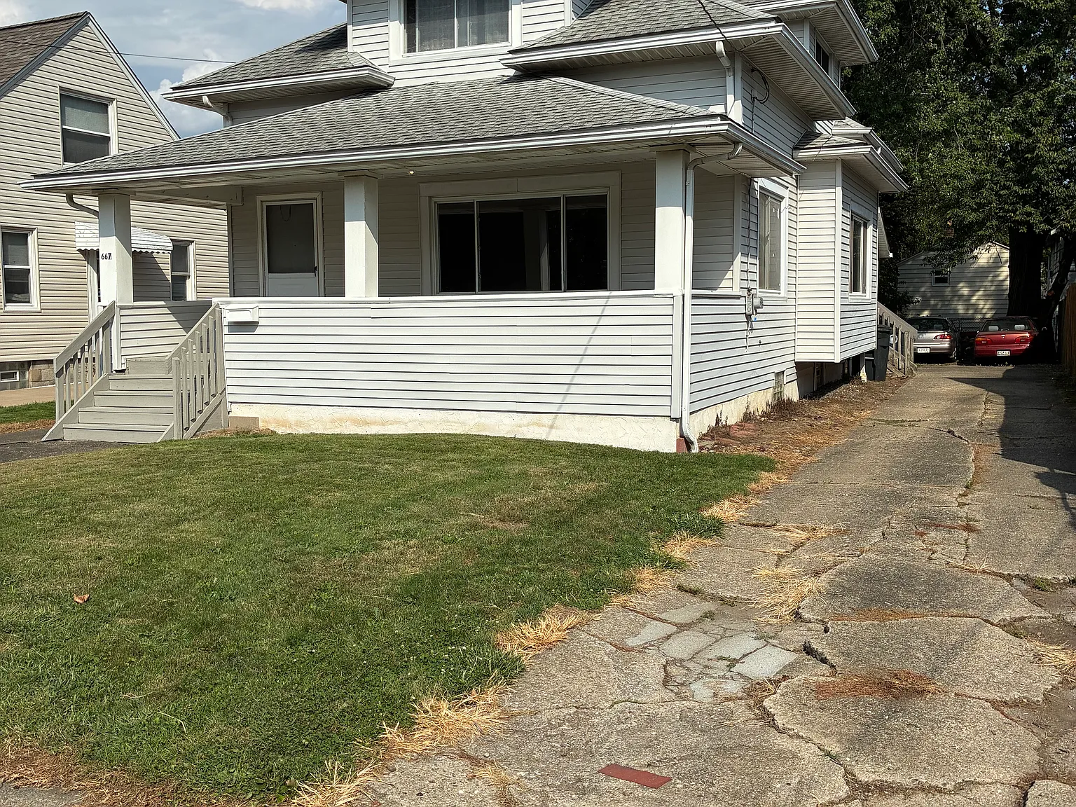 3 bed, 1440 sqft, $1,350 — Photo 1