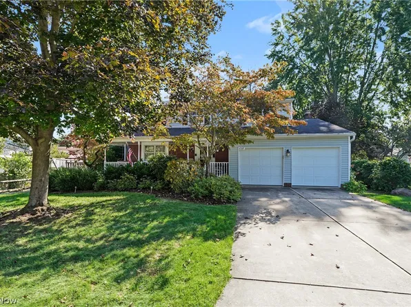 4749 Southbrook Dr, Stow, OH 44224