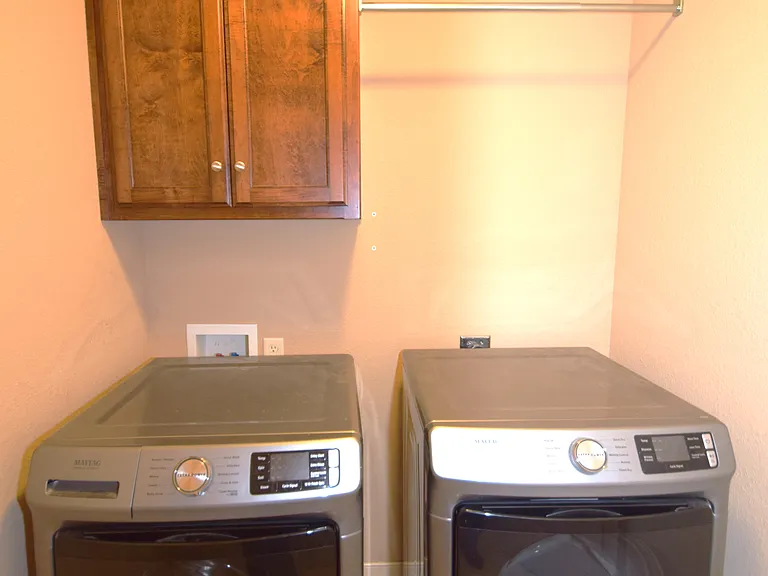 3202 Stonepoint Ave — Photo 15