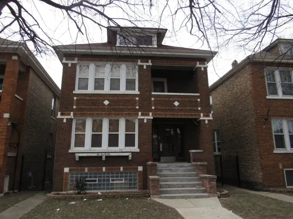 6830 S Rockwell St, Chicago, IL 60629