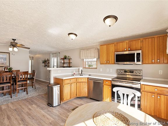 4th image of 4618 Rivers Edge Drive