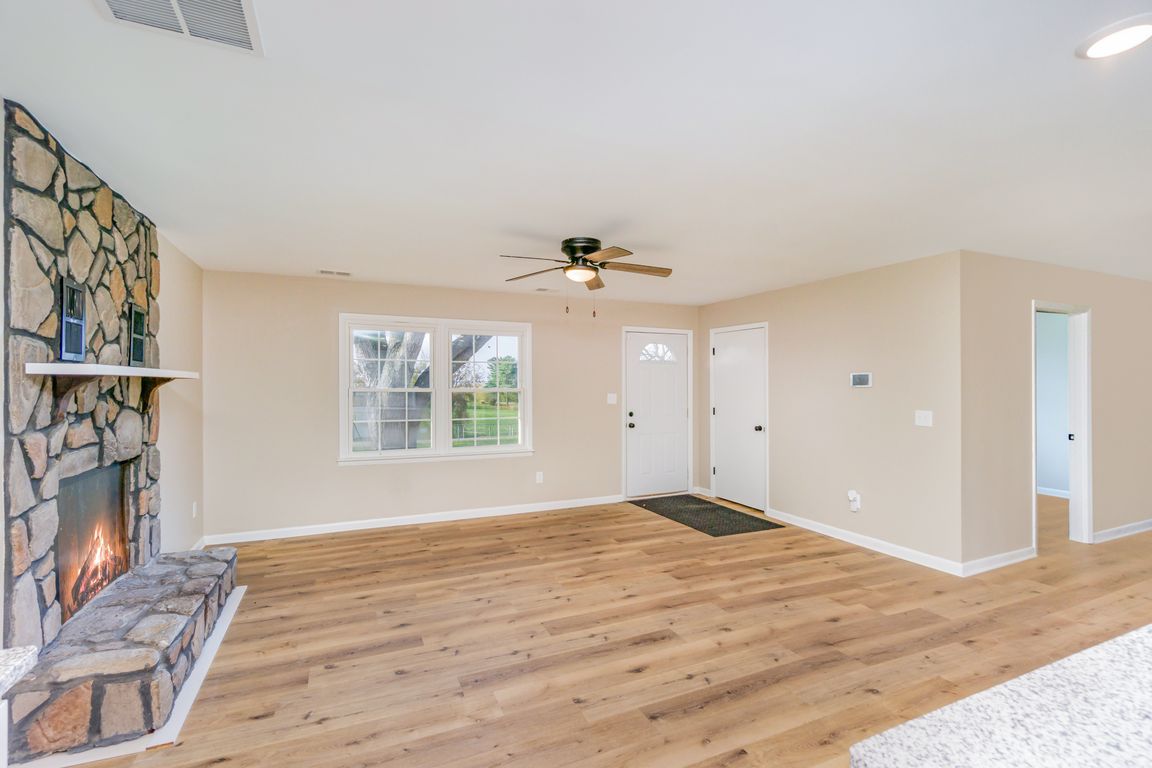 next background image