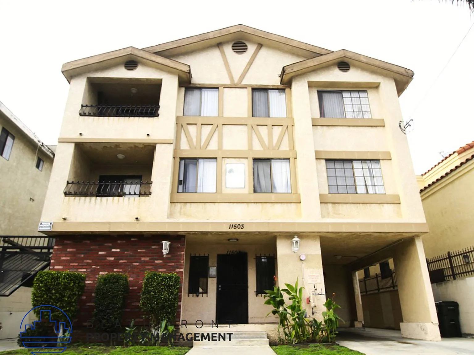 11503 Menlo Ave. — Photo 2