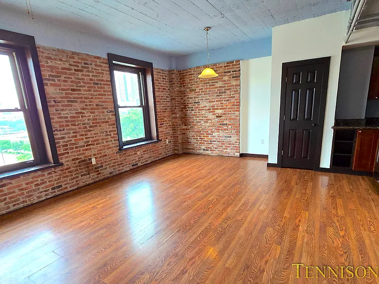 Tennison Lofts — Photo 15