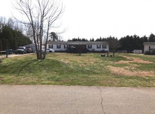 1893 Ellick Dr, Newton, NC 28658