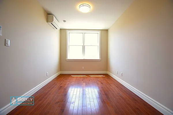 Rented by null | media 29