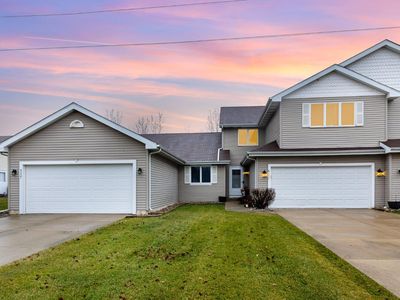8641 Calhoun Pl, Crown Point, IN, 46307