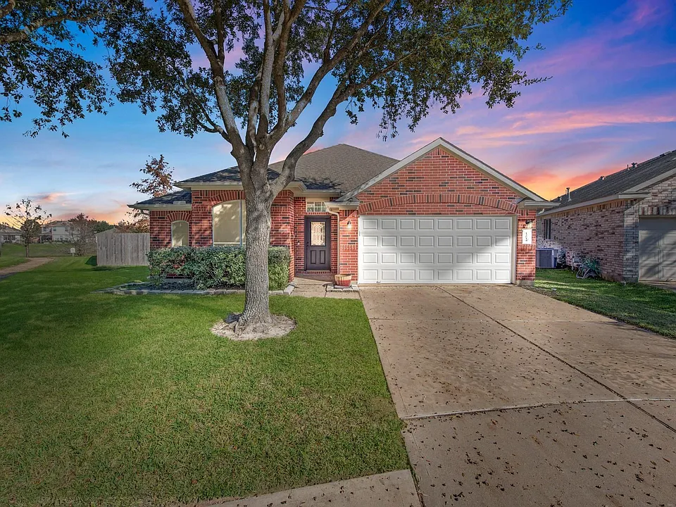 14614 Gearen Ct