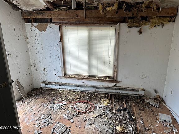4th image of 203 Second Tafton Rd