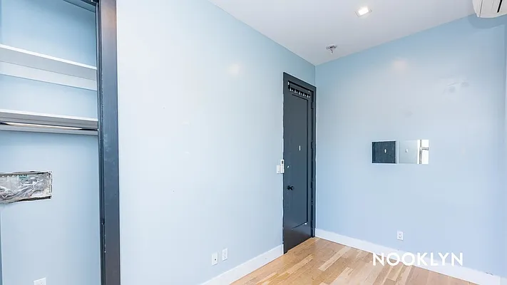 Rented by Nooklyn NYC LLC | media 28